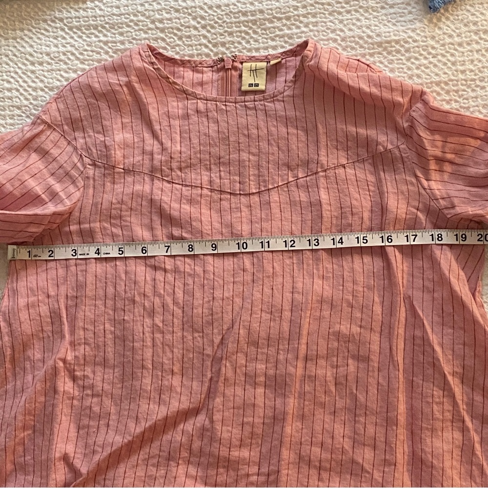 Hana Tajima x Uniqlo 100% linen blouse